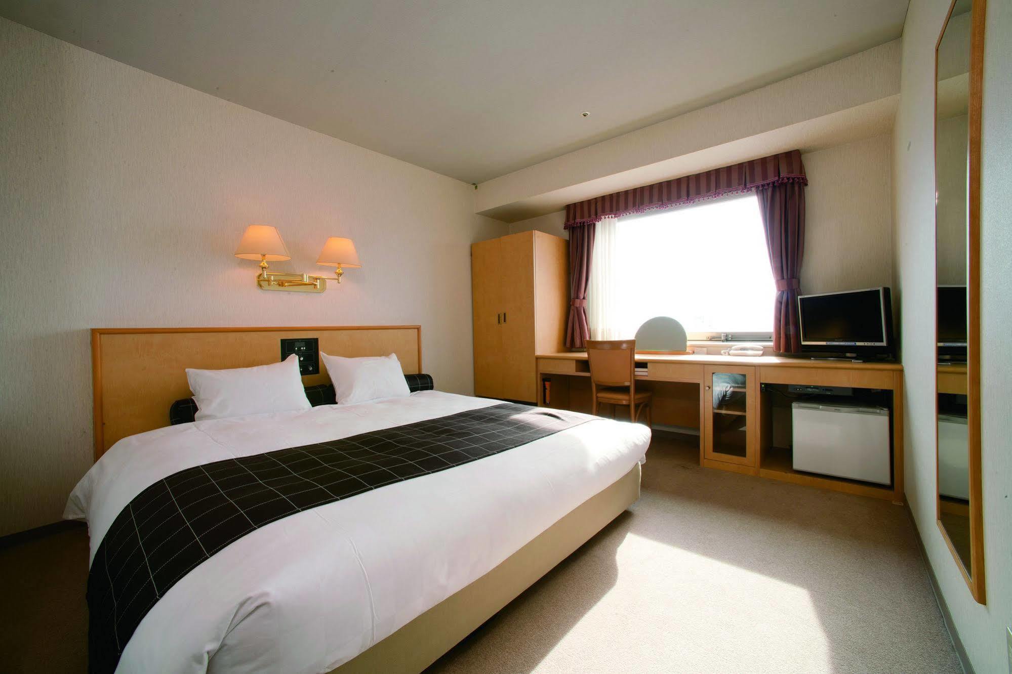 Yamagata Kokusai Hotel Екстер'єр фото